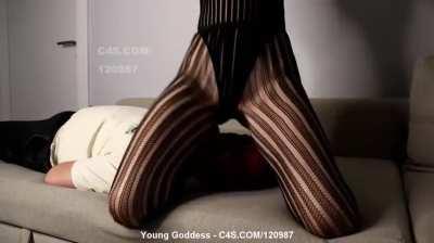 YOUNG GODDESS first video a year. Available on her clips4sale. She didnt mention it anywhere, it just dropped out of nowhere. Hopefully we see her do more headscissoring too, she was the greatest. glad to see her back