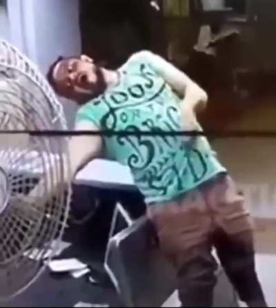 Death Video - Man Gets Fried To Death After Getting Electrocuted From Touching Metal Fan (NSFW)