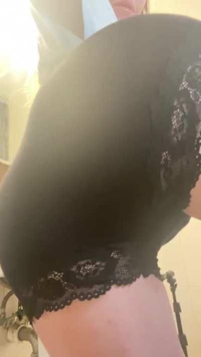 A big wet juicy one for you from earlier 😂🤭🤭