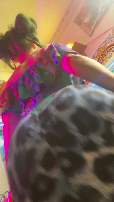 twerking in my newest dress, it's so lovely