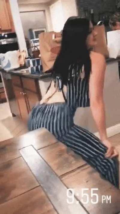 Just shakes it like a whore!!!!