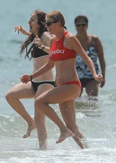 Tay proudly flaunting her hot legs