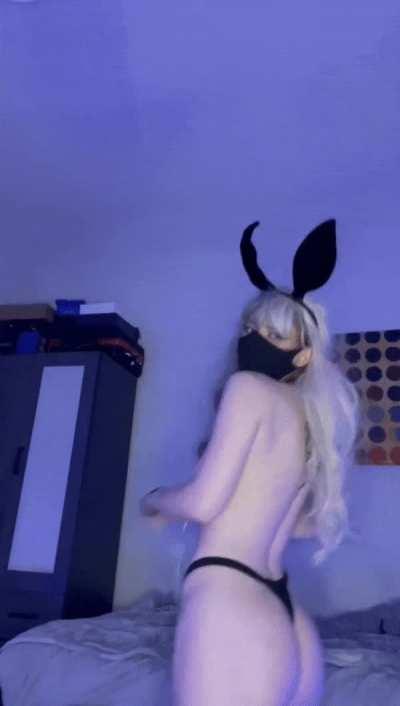 Do older guys still like girls with my body type?