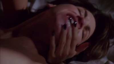 Jennifer Tilly   and  Gina Gershon,  BOUND