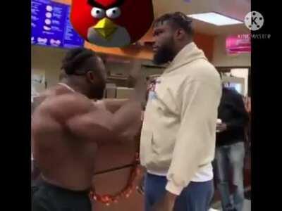 He was eat during ramadan 😡😡(my first arab funny post)