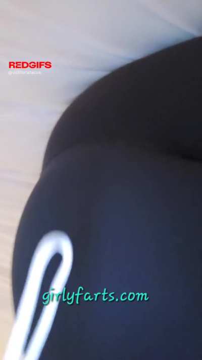 Finally farting in my hotel room after farting all afternoon on the plane