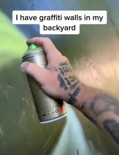 Amazing portrait man makes in memory of his cat, Deezee.