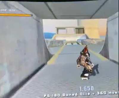 Pyramid head doing some sick tricks