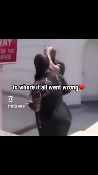 The exact moment Ye was born