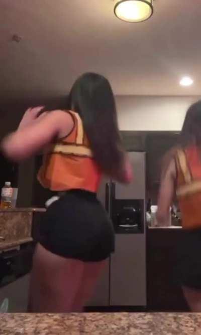 Halloween Booty 🎃🍑