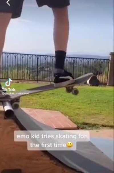 cursed_skating