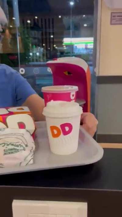 Dunkin Donuts Robot