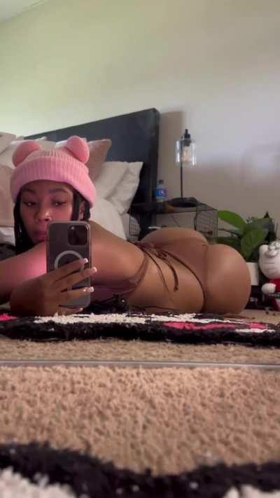 ⬆️if you’ll fuck me☺️🫣 add my snap @ meghann_75