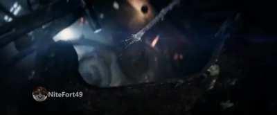 Gwens death with reverb fart sound effect