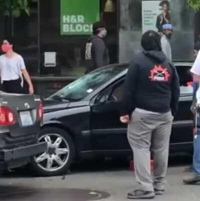 Unhappy citizen of CHAZ has a meltdown