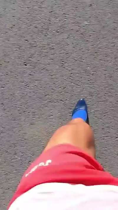 Fastest 100 m backwards in high heels 👠 16.55 seconds by Christian Roberto López Rodríguez 🇪🇸