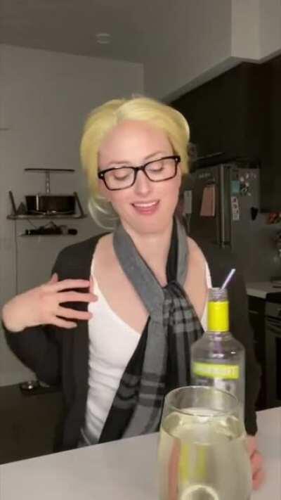 Accurate impression of Trump’s drunk star election fraud witness