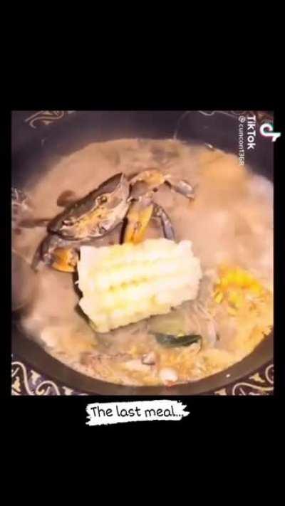 Enjoy the last meal 🥺🥺😂