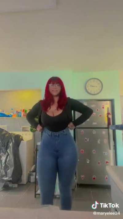 (maryelee24) Thicc latina milf