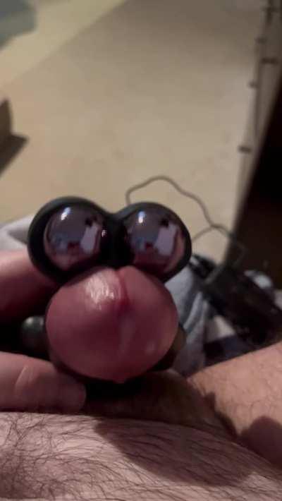 3 toys at once = BIG load