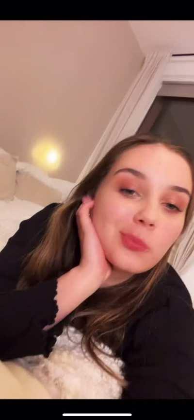 If even 5 guys like this, I'll celebrate and fuck myself 🙈