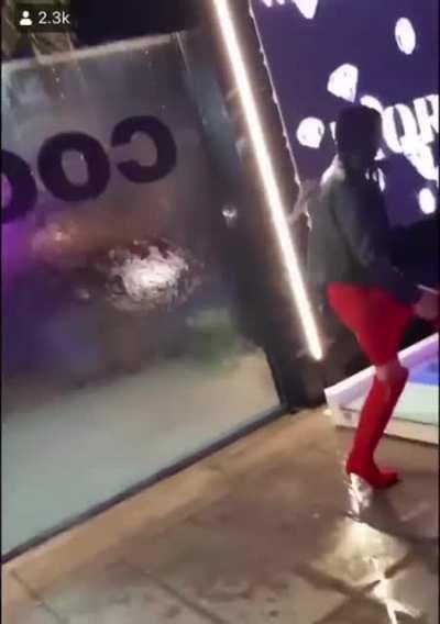 WCGW if have bridge and pool of same lights