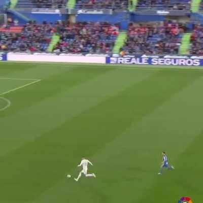 One of the best goals this season. Valverde was on fire.