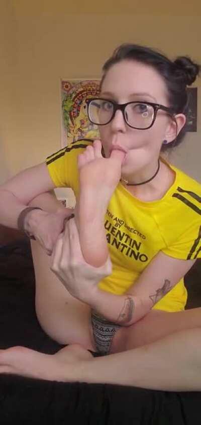 I said God damn (Tarantino love AND self love) 💛🖤