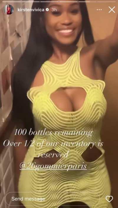 Kirsten (BB25) Boob Window