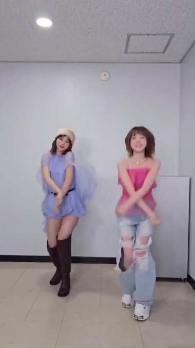 Chaewon of LE SSERAFIM with Hitomi of SAY MY NAME - ShaLaLa Challenge