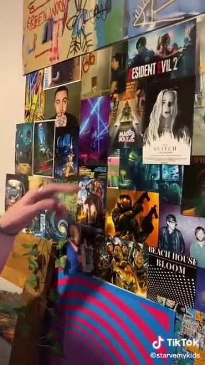 POV: You walk into someone’s house that’s in r/TameImpala