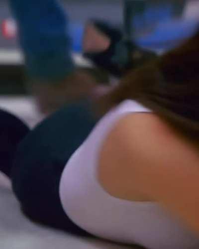 Jennifer Connelly in Career Opportunities