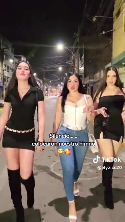 Estan re buenas las dos michel 🇻🇪