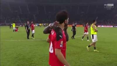 [AFCON] Mane Comforts Emotional Salah