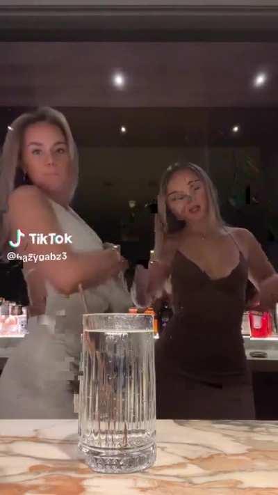 @gazygabz3 Gabby keeping em in