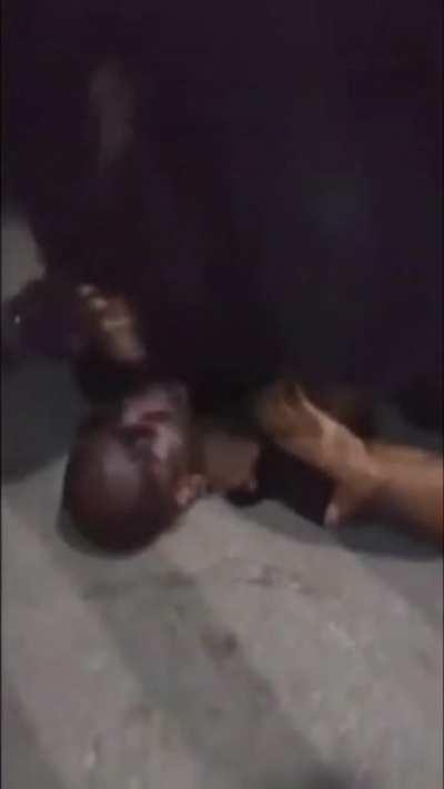 “SIT ON HIM BILLY” — Guy gets choked, knocked out, robbed and pisses himself