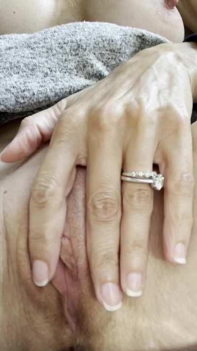 Just waiting for my kids at soccer practice🤫 44 Female