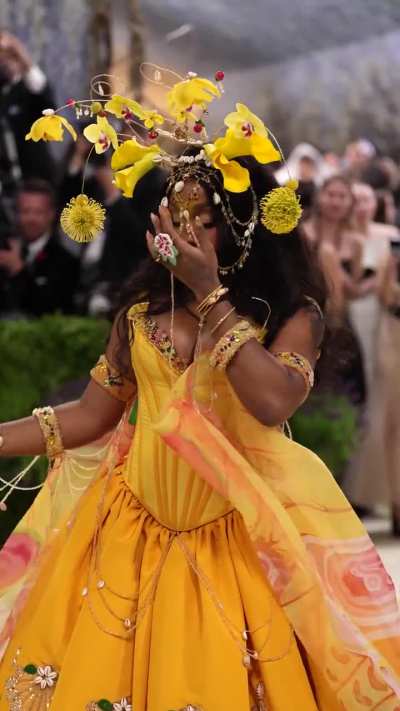 SZA brings an ethereal look to the 2026 Met Gala