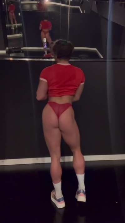 Post-workout posing (oc)