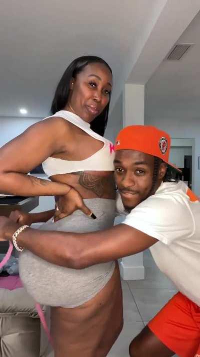 that’s a lot of ass omg🤤