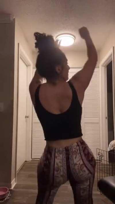 Him: how you like it?, Her 👇