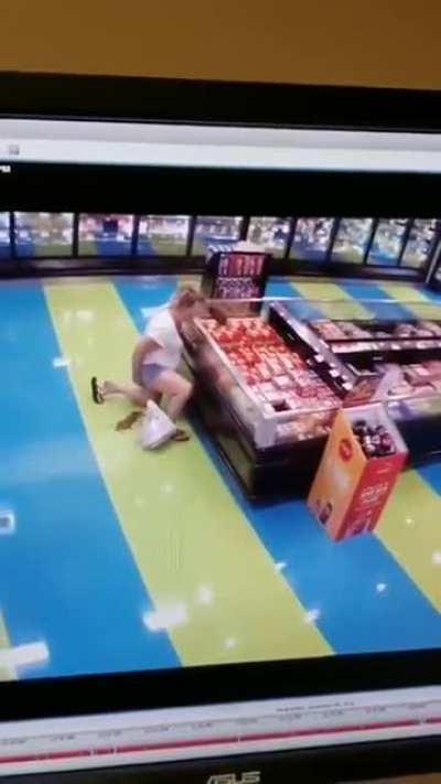 Either she really hated this store or she didn't bother to look for the toilet in this store