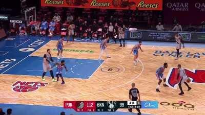 [Highlight] Dame with the quick behind the back dribble to step back and nails the three