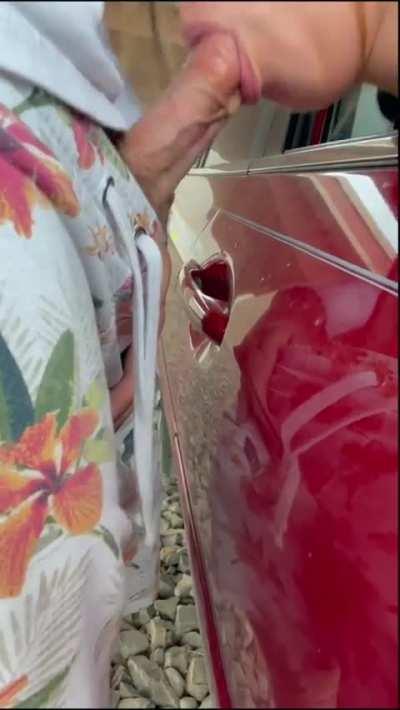 Always bring snacks on road trips 🤤