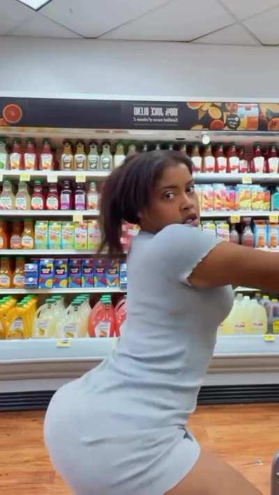 Og Ghetto Barbie (@ghettobarbie404)