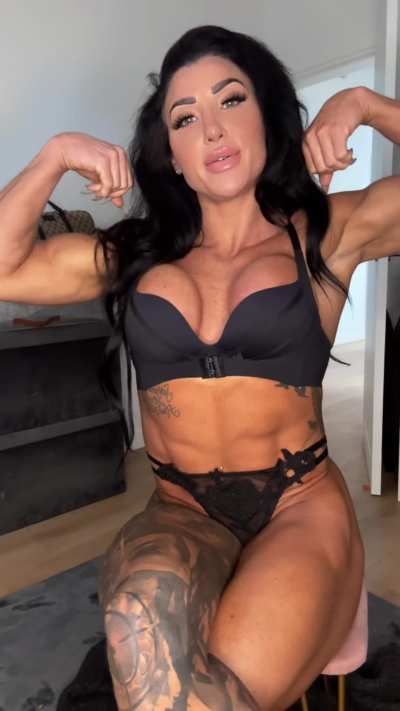 Can i be your muscle mommy?❤️❤️