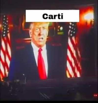 Donald Trump introduces Playboi Carti on stage 😳😳😳😳