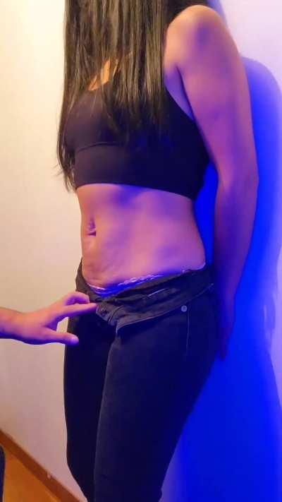 Exposed belly part 2