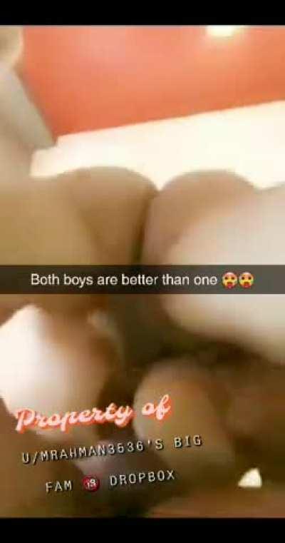 Threesome with my sons 🤫