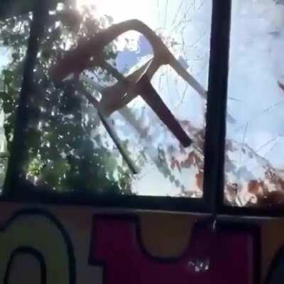 Plasticchairpower.mp4